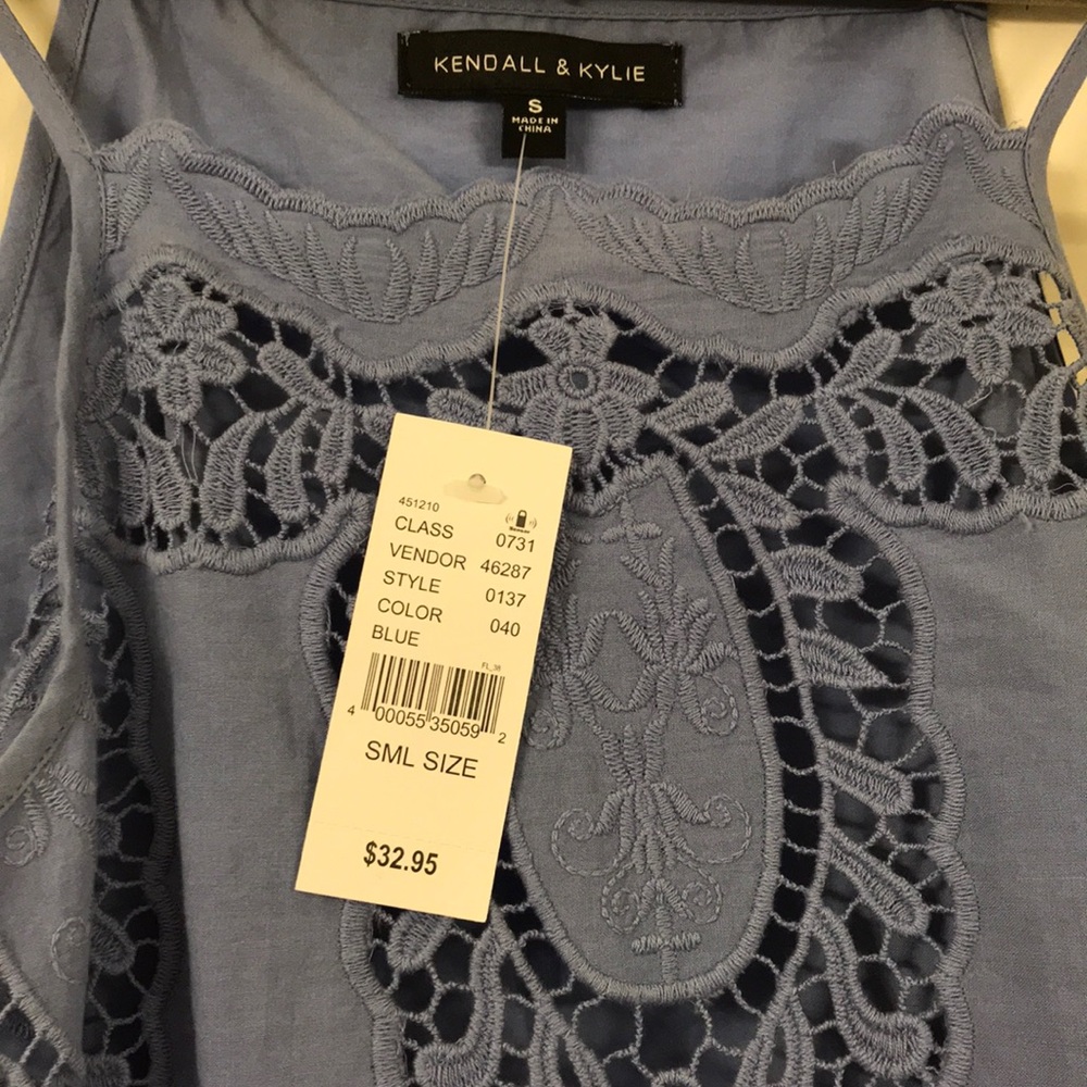 Tank top - Picture 3 of 3